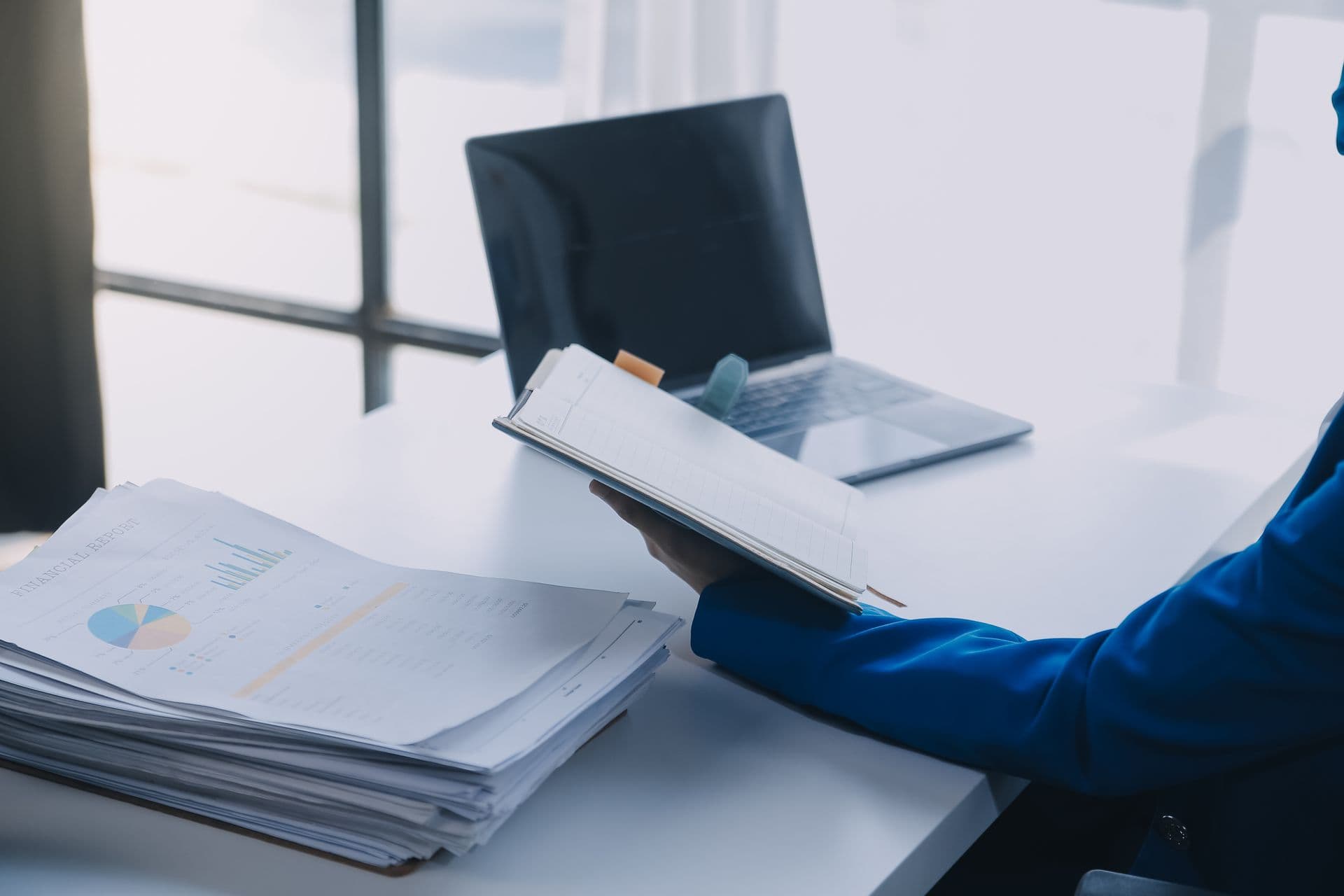 Финансови документи и оферта за обществена поръчка за строителство